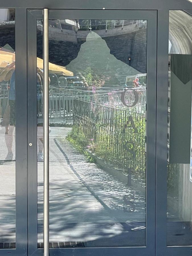 شقة Haus Oasis زيرمات المظهر الخارجي الصورة
